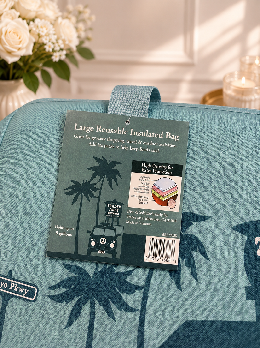 Large reusable insulated tote